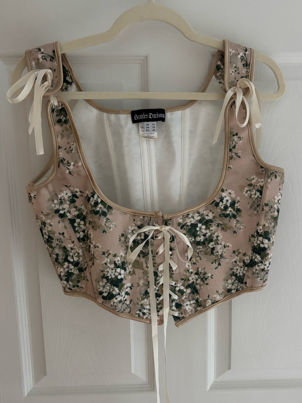 Scarlet Darkness Floral Corset